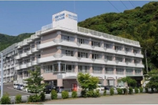 老人保健施設　ろうけん姶良・鹿児島県・介護職・