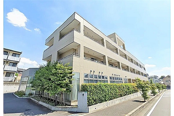 狭山不動産株式会社　ブリエライフ狭山１・埼玉県・看護師・