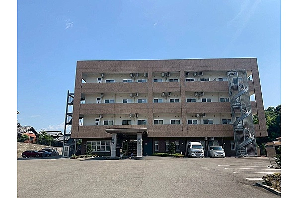 老人保健施設コスモス・愛媛県・ケアマネージャー・