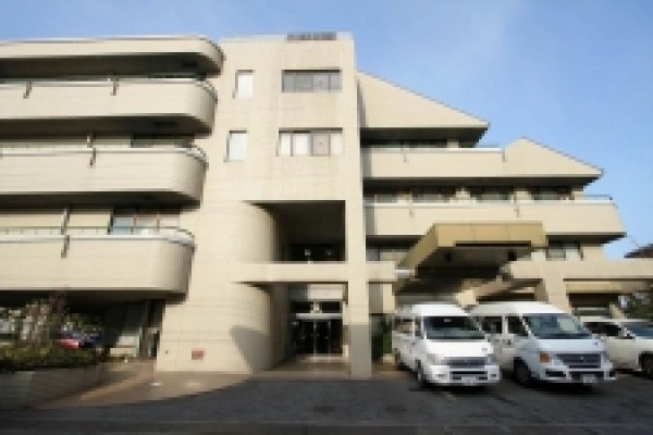 医療法人恒和会　介護老人保健施設　洋光台バラ苑・広島県・ケアマネージャー・