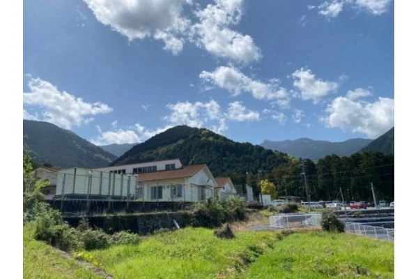 障がい者支援施設　くすのき園・愛媛県・看護師・