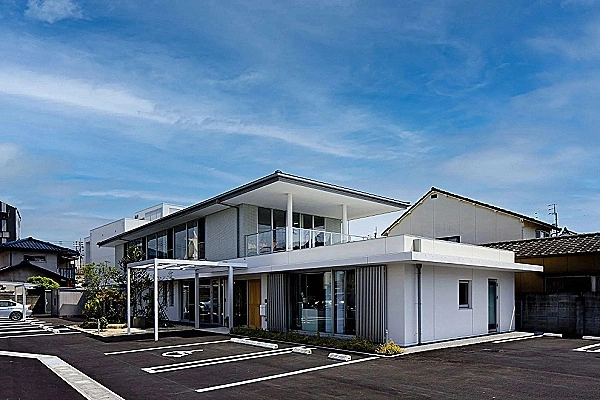 介護医療院　エバーグリーン・愛媛県・看護師・