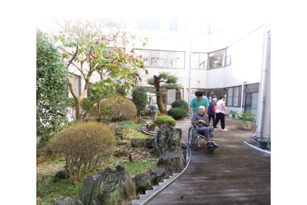 特別養護老人ホーム　船橋グリーンてらす・千葉県・管理栄養士・