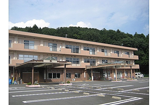 介護老人保健施設日の出さくら・東京都・看護師・