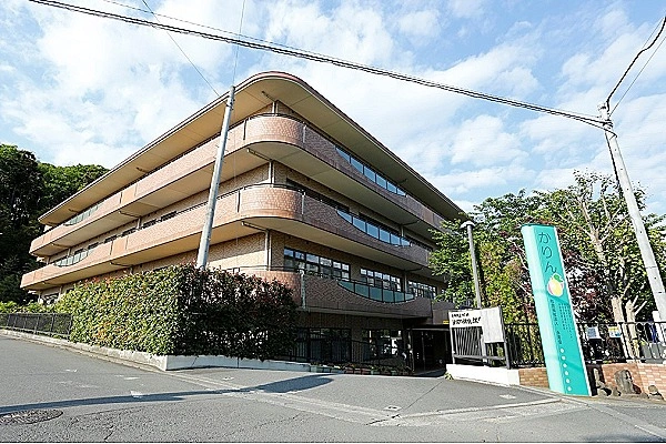 特別養護老人ホーム　かりん・神奈川県・看護師・