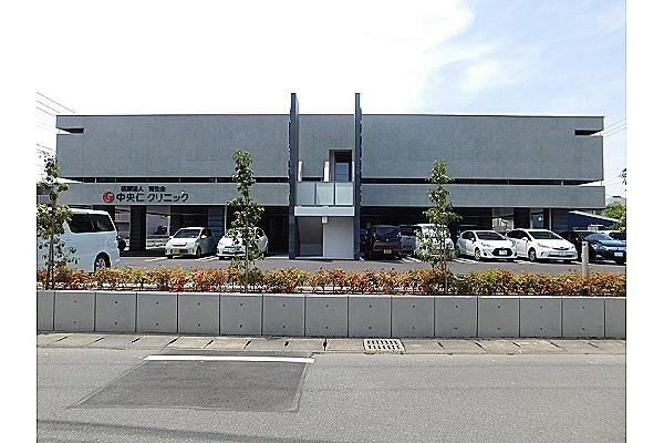 医療法人　腎生会　中央仁クリニック・熊本県・看護師・