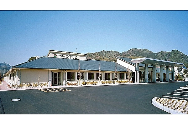介護老人保健施設　なでしこ・山口県・看護師・