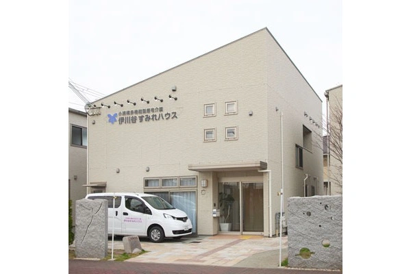 アイビーメディカル株式会社　伊川谷すみれハウス・兵庫県・看護師・