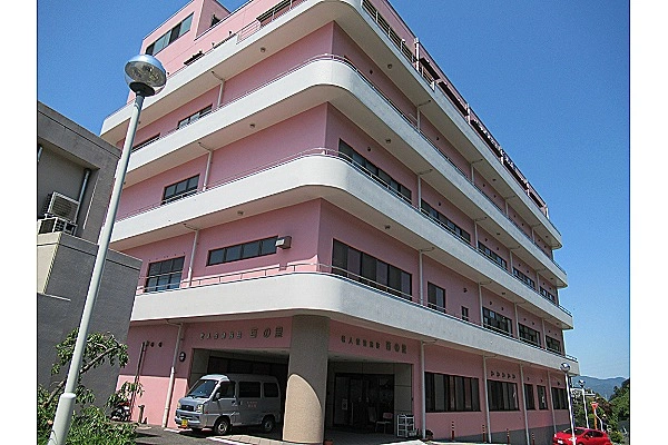 医療法人　康仁会　老人保健施設　百の里・愛媛県・看護師・