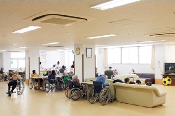 介護医療院　仁生苑・介護老人保健施設　里仁苑・広島県・看護師・