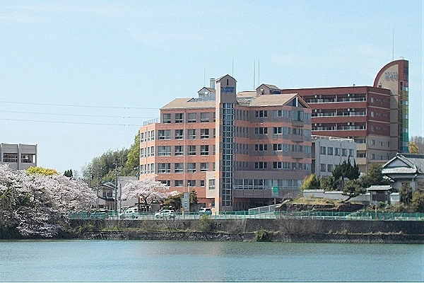 医療法人社団　おりゅう会　介護老人保健施設　小山荘・香川県・看護師・
