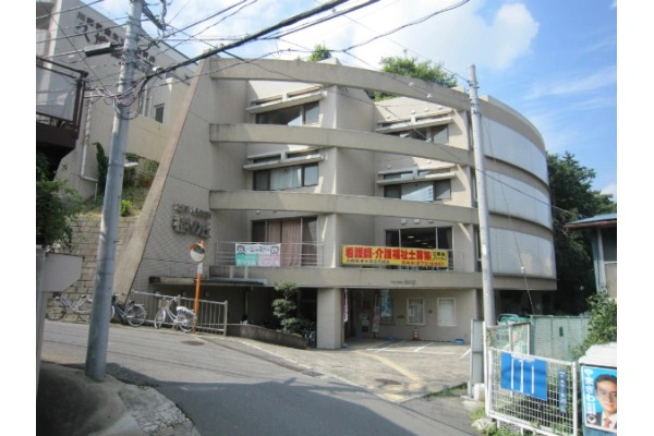 当施設　介護老人保健施設　樹の丘・神奈川県・理学療法士・