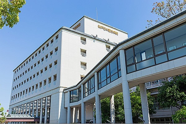 医療法人社団顕鐘会　神戸百年記念病院・兵庫県・看護師・