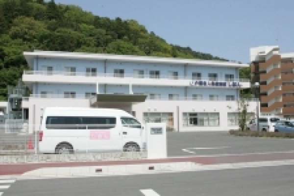 医療法人社団　健育会　介護老人保健施設　しおん・宮城県・介護職・