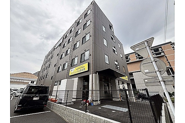 介護老人保健施設　やすらぎ・福岡県・介護職・