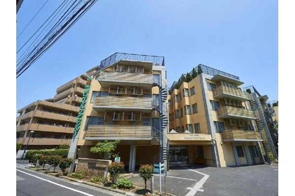 医療法人社団　明芳会　お花茶屋ロイヤルケアセンター・東京都・介護職・
